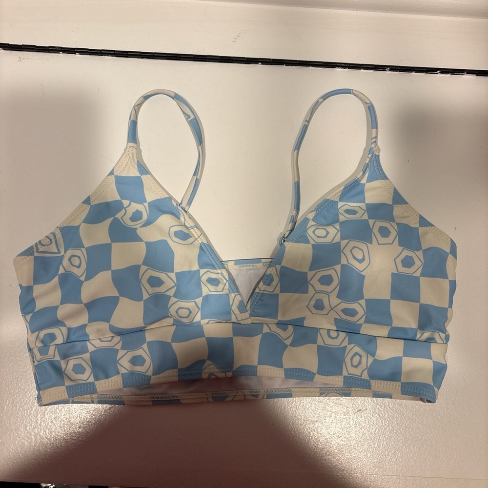 SHEIN Blue and White Geometric Bikini Top